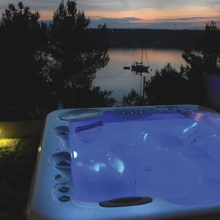 Kastanjez Ix Croatia Apartamento Pula