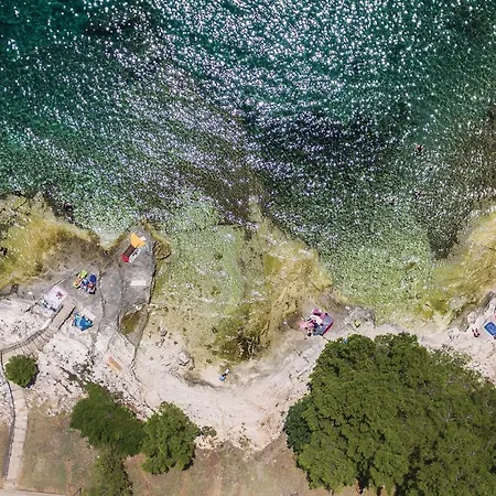 Kastanjez Ix Croatia Apartman